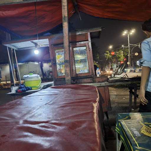 Warung Sate Madura Cak Najib 5