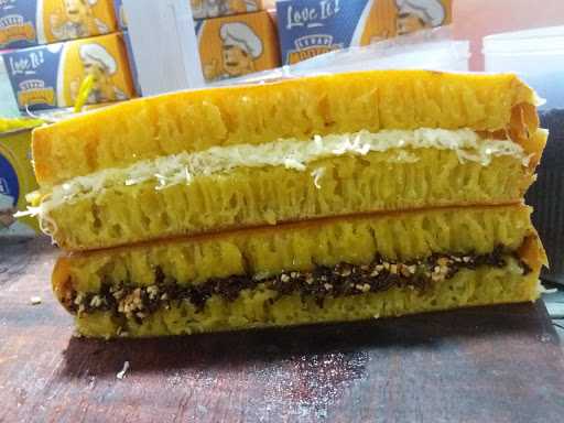 Martabak Bangka Tamansari 8