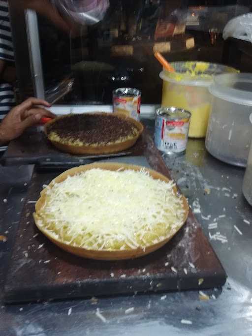 Martabak Perempatan Ciapus 4