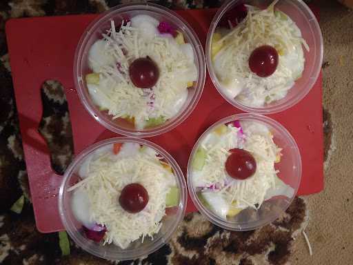 Salad Buah Kak Ross 1