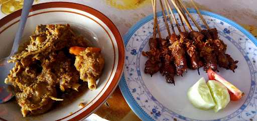 Sate Bebek Bu Genuk 4