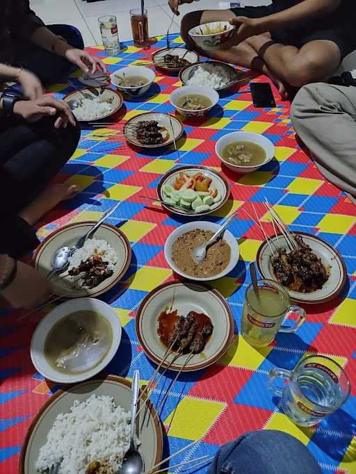 Sate Bebek Bu Sri 1