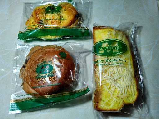 Majestyk Bakery & Cake Shop Surabaya 9