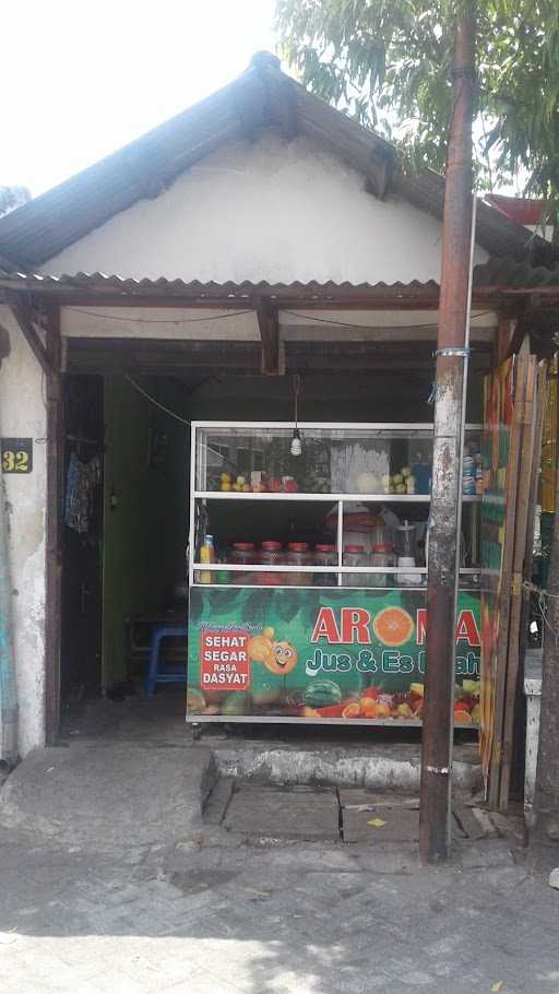 Aroma Aneka Jus & Es Buah 7