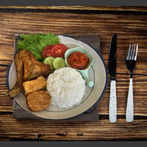 Ayam Goreng Spesial Papa 88 4