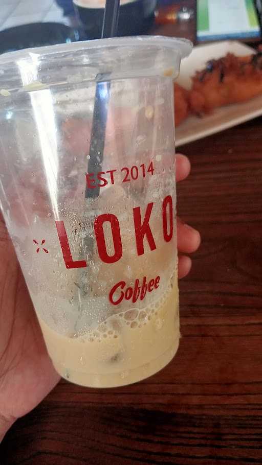 Loko Cafe Stasiun Gubeng 5