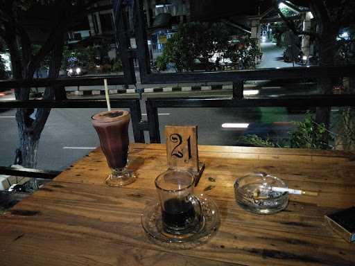 Warung Kopi Konco Lawas 4