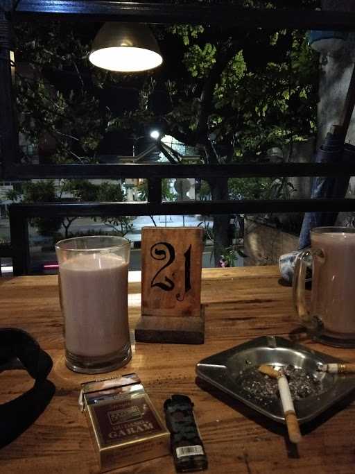 Warung Kopi Konco Lawas 6