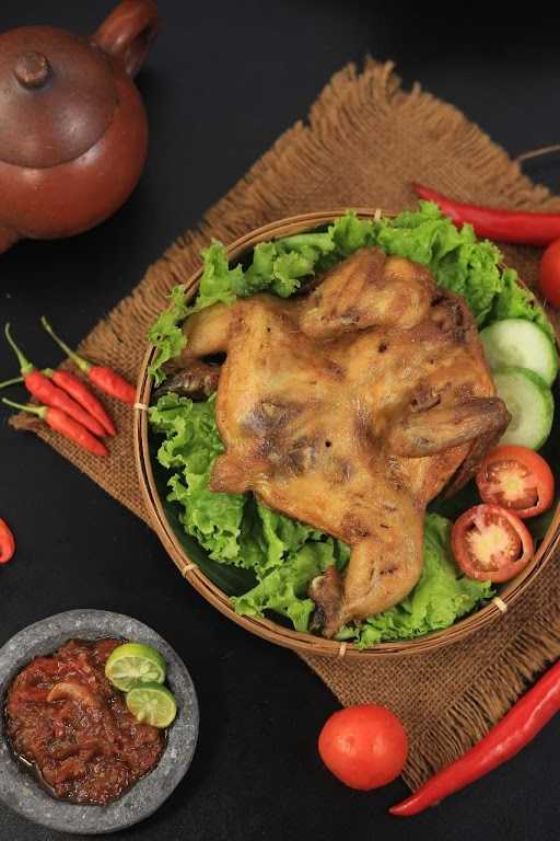 Ayam Abah Arief Pacarkeling (Ayam Bakar Utuh Ayam Goreng Belakang Kedokteran Unair Surabaya) 8
