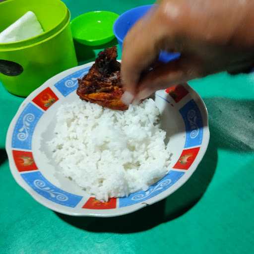 Ayam Goreng Priyangan Dan Batagor 2