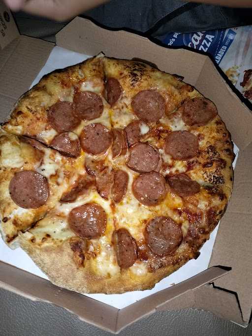 Domino'S Pizza 4