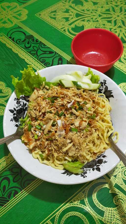 Mie Pangsit Jakarta (Cak Sugik) 8