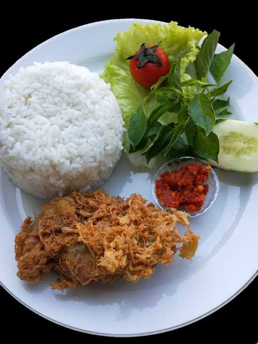 Nasi Campur & Nasi Padang Podomoro - Kaza Mall 8