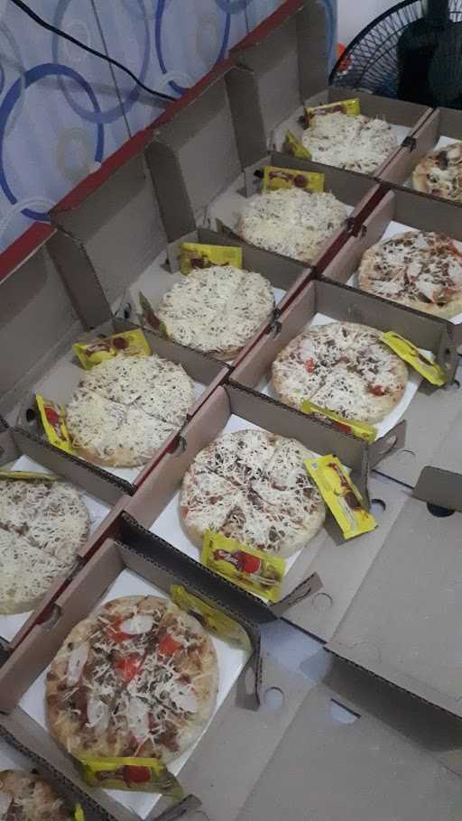 Orlando Pizza Surabaya 1