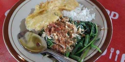 Pecel & Rawon Mbah Man Indrakila 1