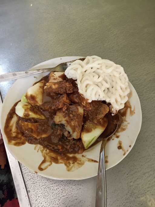 Rujak Cingur & Gado Gado Bu Mariyati 5