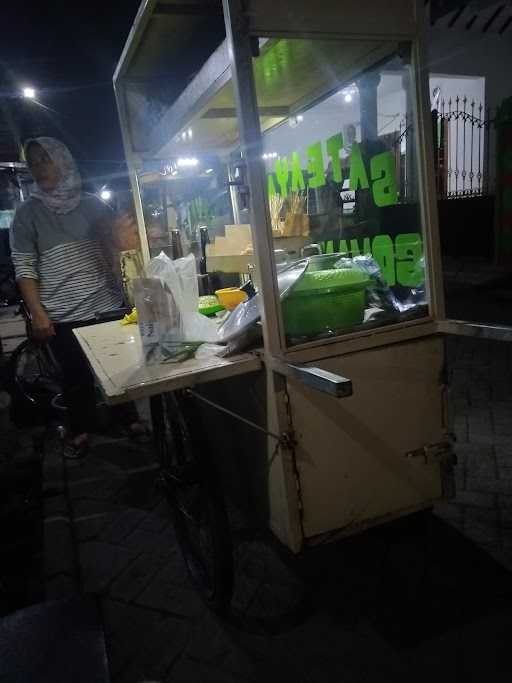 Sate Ayam Goyang Lidah 1