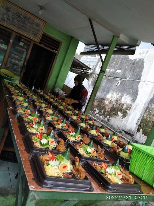 Warung Bu Naning 3