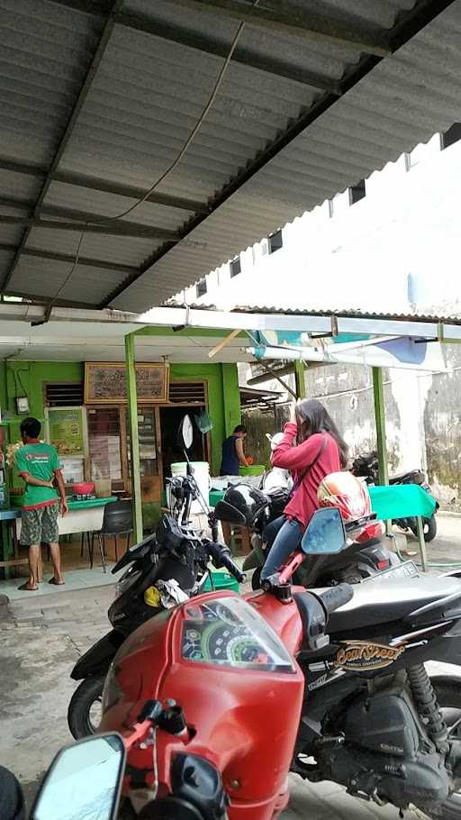 Warung Bu Naning 4