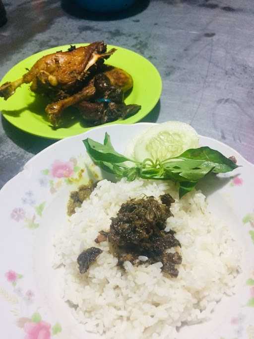 Warung Nasi Bebek Cak Hasyim 3