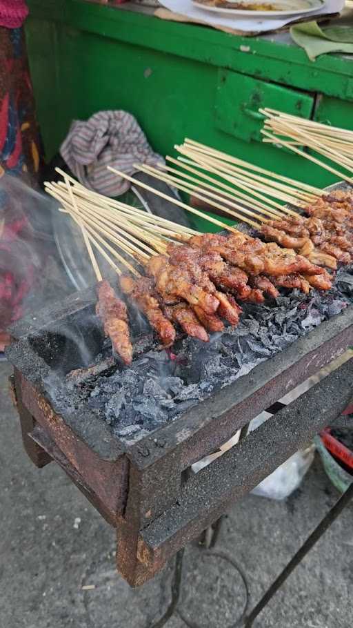 Warung Sate Pak Sirat 1