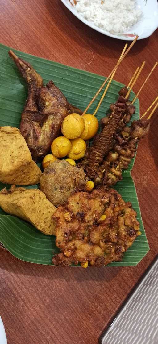 Ayam Goreng Kampung Asean 8