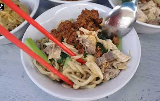 Bakmi Karet Alfa 5R / Along 10