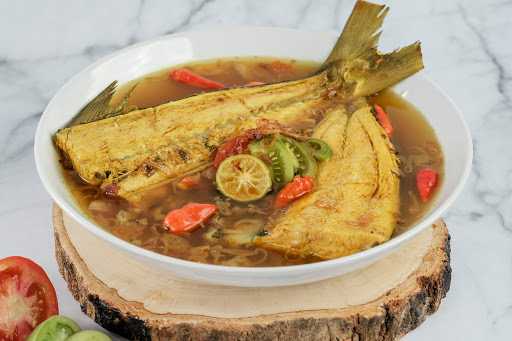 Dapur Tian Khas Makassar 10