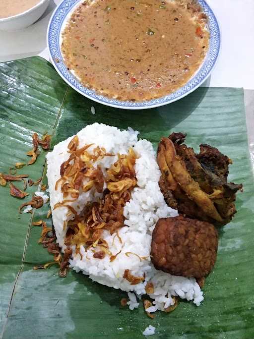 Nasi Uduk Bu Amah 10