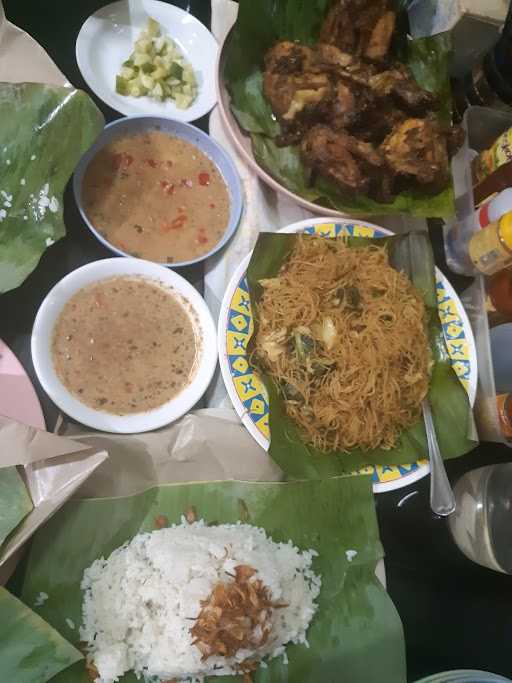 Nasi Uduk Bu Amah 7