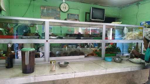 Rumah Makan Masakan Sunda Tenjo Bogor 4