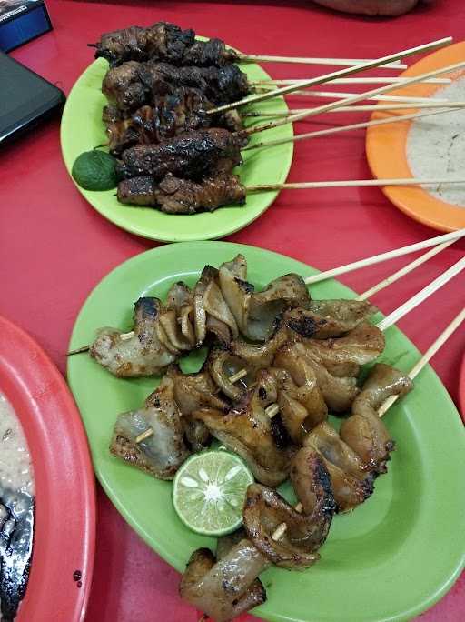 Sate Babi & Bakut Aleng 8