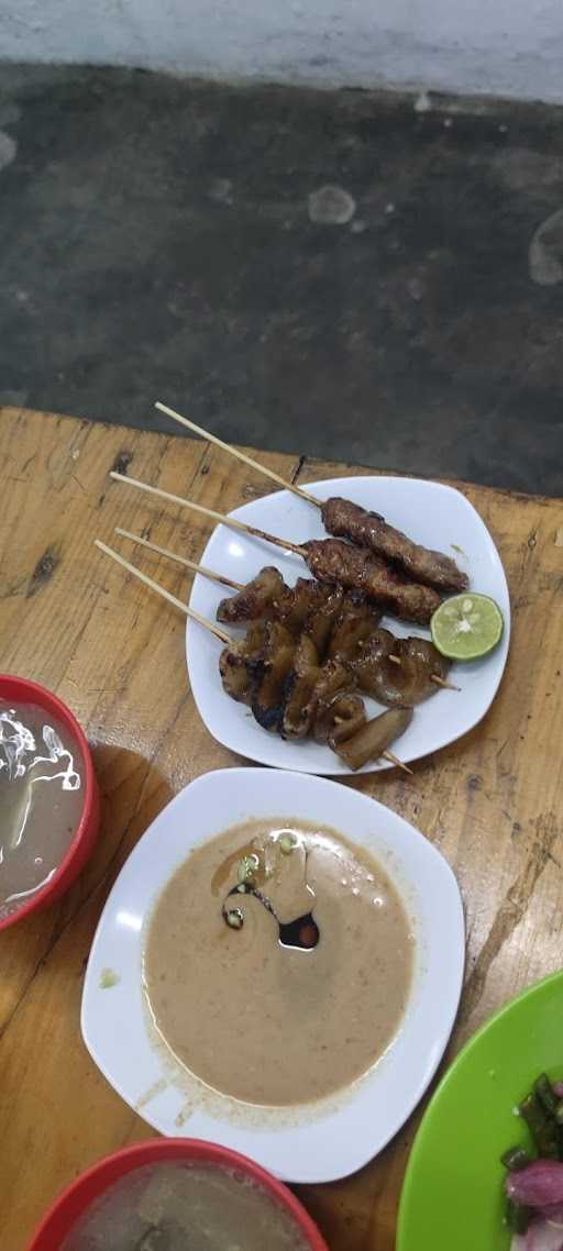 Sate Babi & Bakut Aleng 4