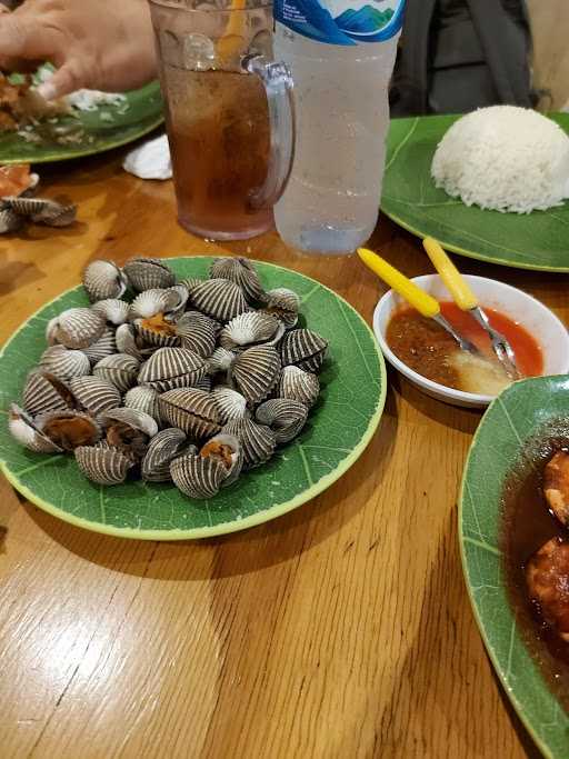 Seafood Ayu 69 10