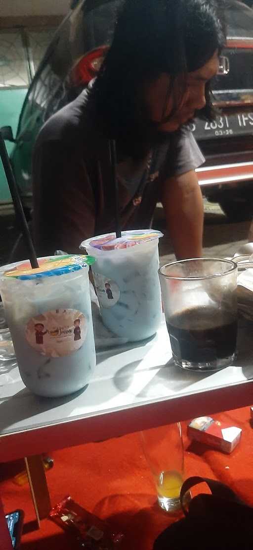 Angkringan Wedang Tresno 5