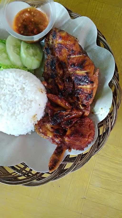 Ayam Bakar Bu Tin 7