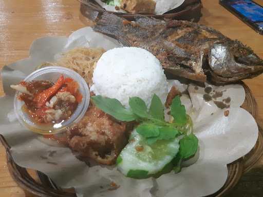 Ayam Penyet Surabaya Grand Wisata 3