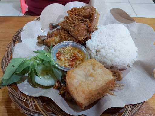 Ayam Penyet Surabaya Grand Wisata 7