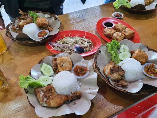 Ayam Penyet Surabaya Grand Wisata 6