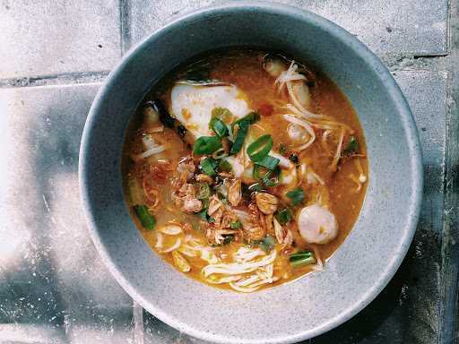 Masakan Betawi Legendaris Sop Sapi & Ayam Begana 2