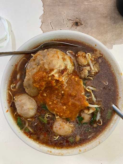 Mie Ayam & Bakso Caping 10