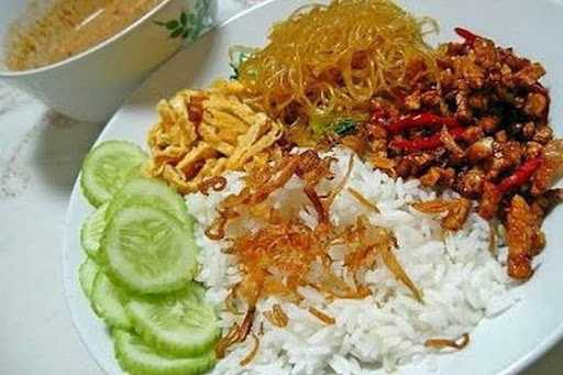 Nasi Uduk Betawi Bang Benz 3