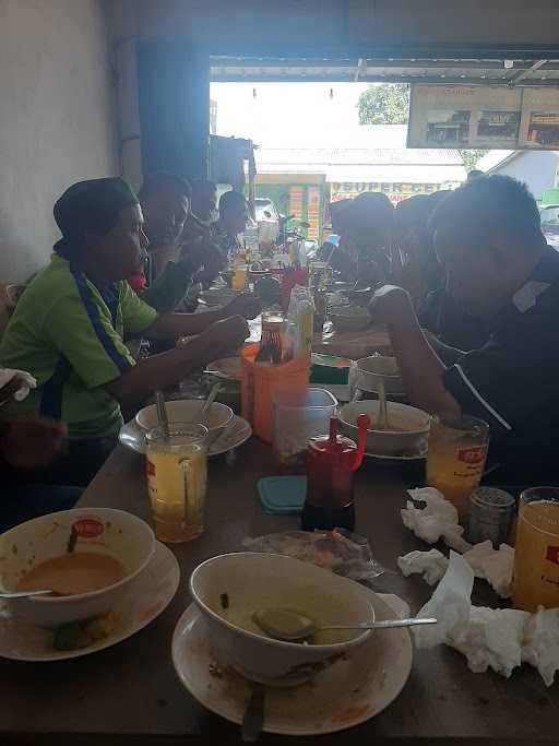 Warung Soto Tangkar Maknyos 2 2