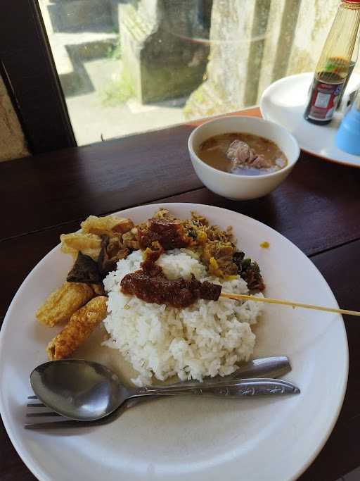 Warung Nasi Keplak Bu Anggreni 6