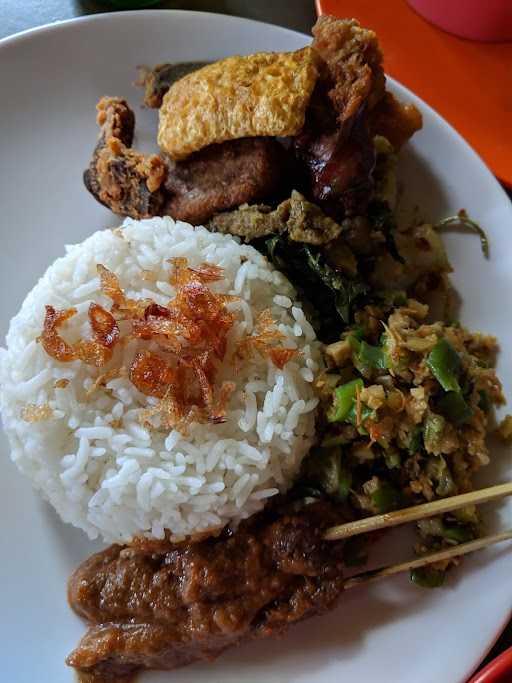 Warung Nasi Keplak Bu Anggreni 5