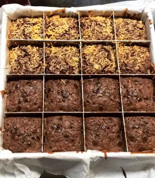 Brownies Phomemade Snacks 2