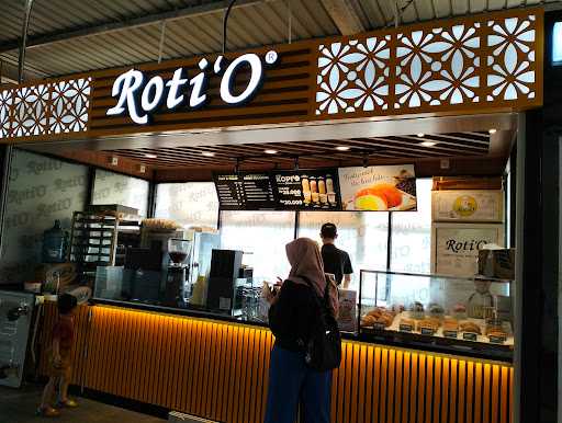 Roti'O Stasiun Karet 5