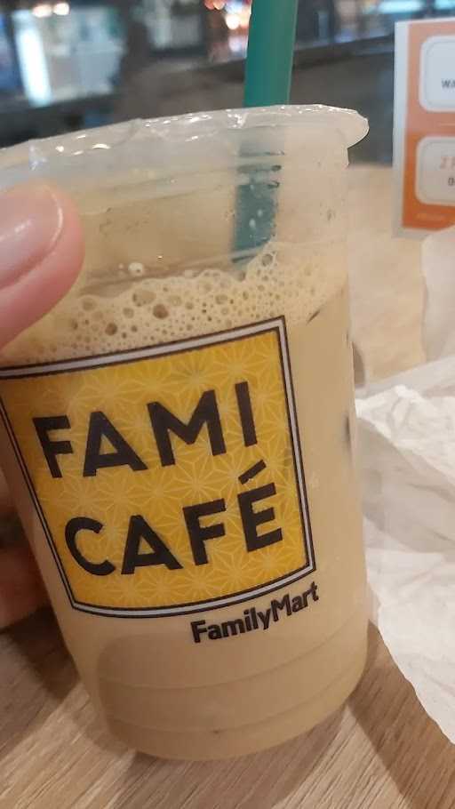 Fami Cafe - Grand Indonesia 7