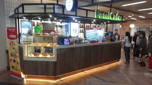 Fami Cafe - Grand Indonesia 10