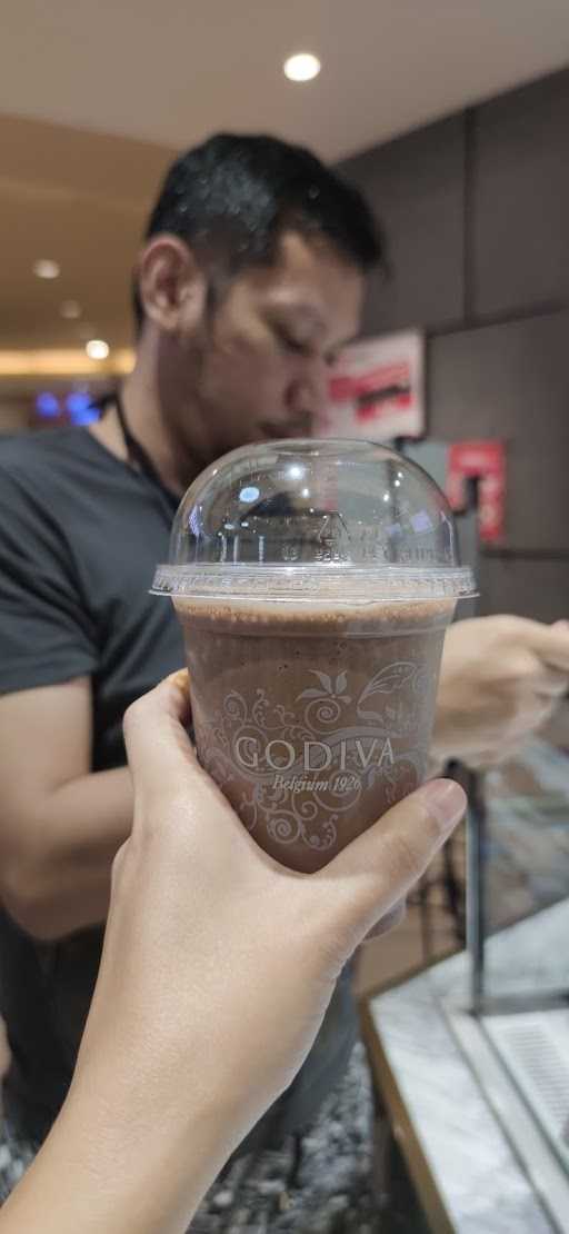 Godiva - Grand Indonesia 3